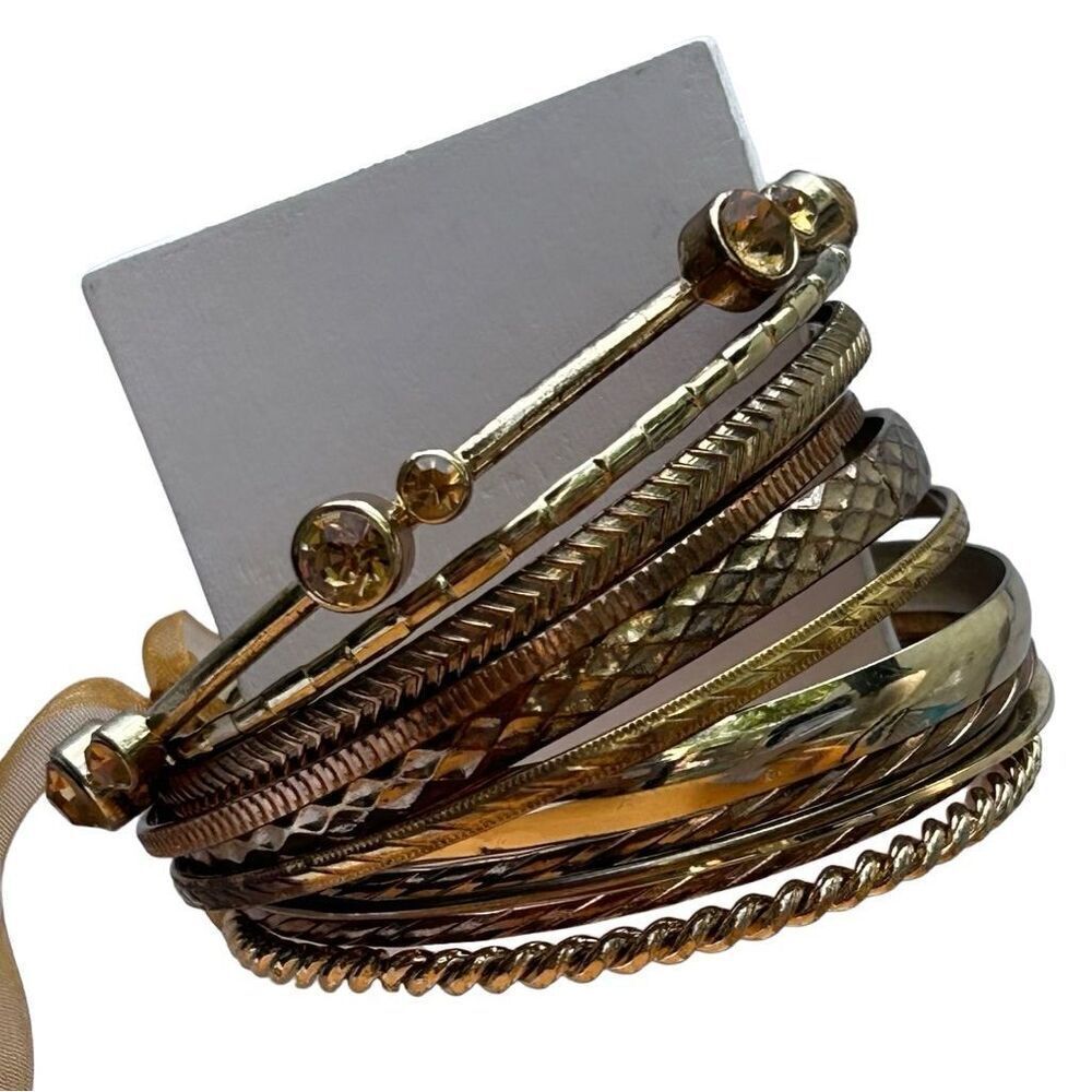 Lot Of 13 Bangle Bracelet Set Gold-tone Carved And Textured Round Multi-Pattern